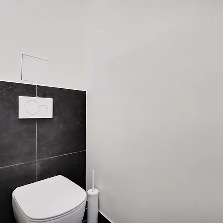 Exceptional Studio Place Des Vosges Marais *